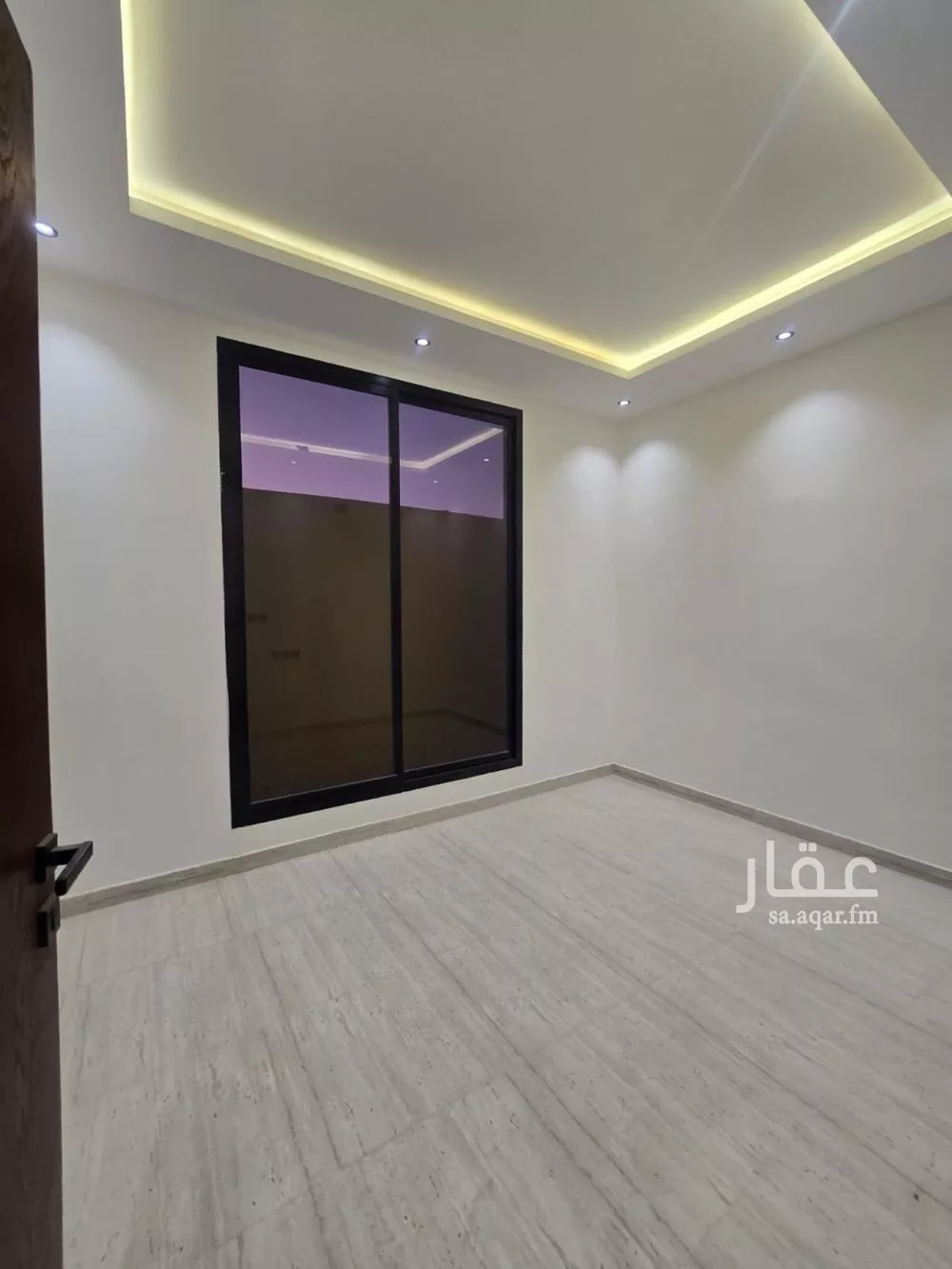 فيلا 5 غرف في طويق 9