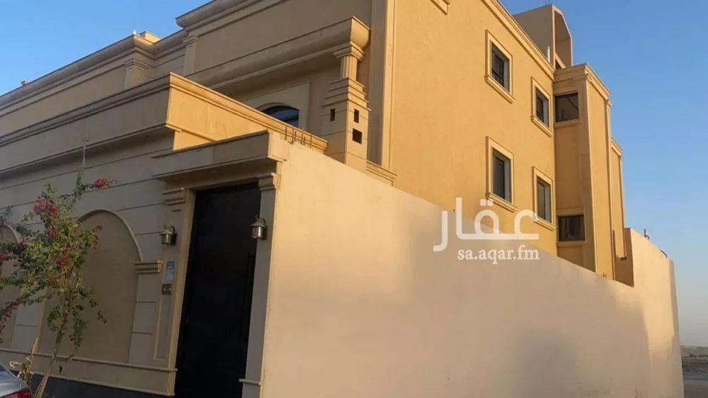 فيلا 7 غرف في ظهرة لبن 3