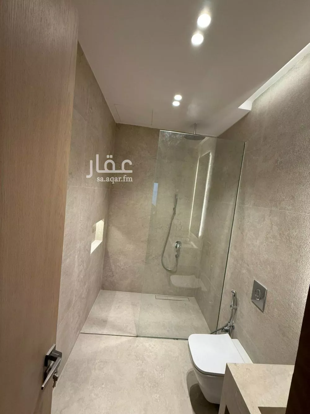 فيلا 5 غرف في صلاح الدين 22