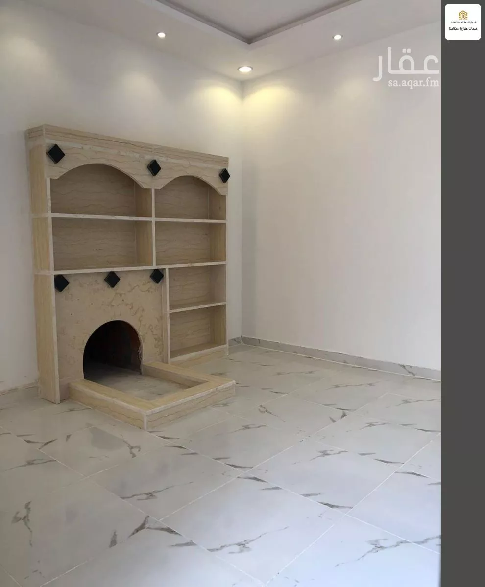 فيلا 6 غرف في الرمال 12