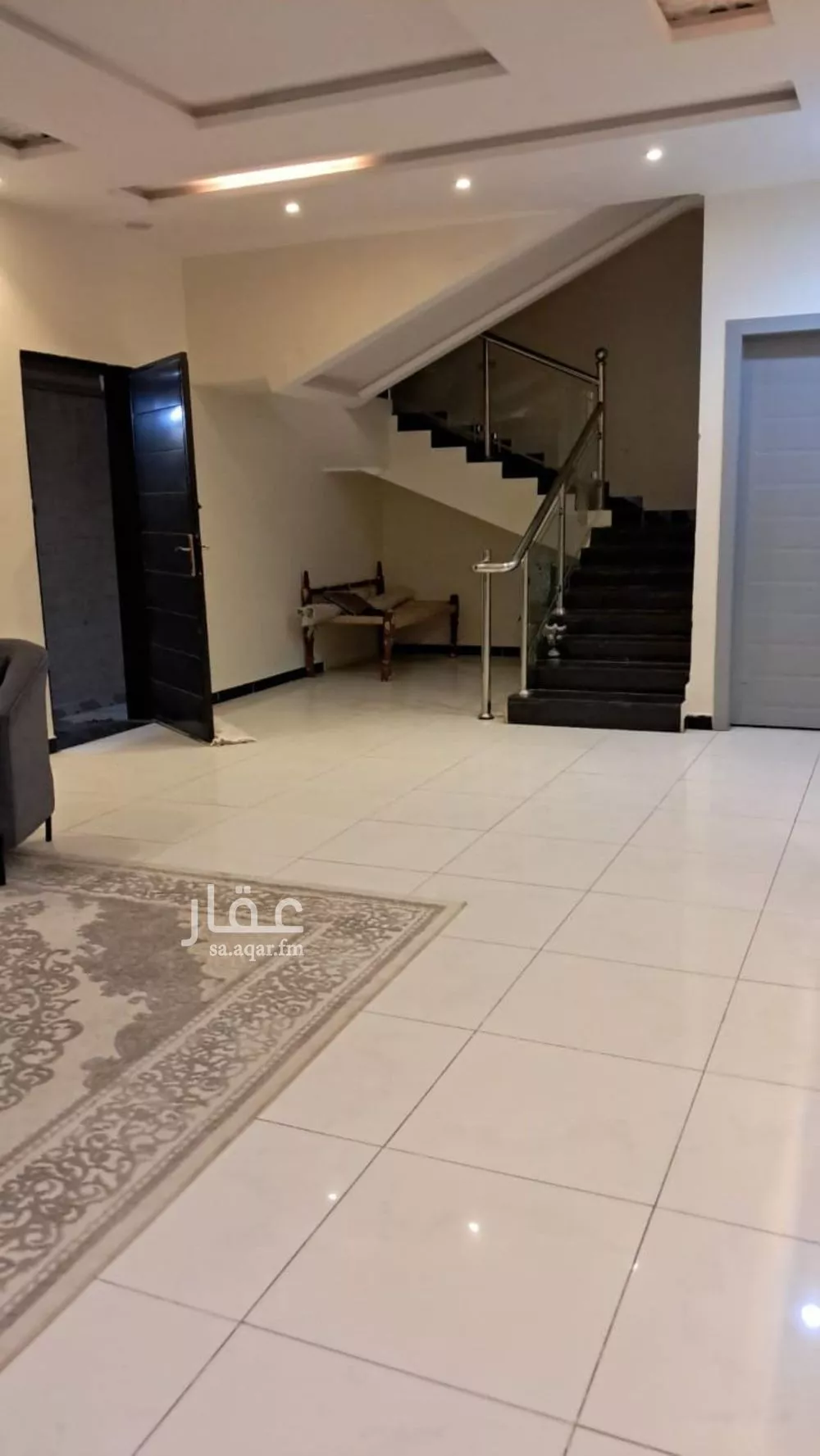 فيلا 8 غرف في بدر 20
