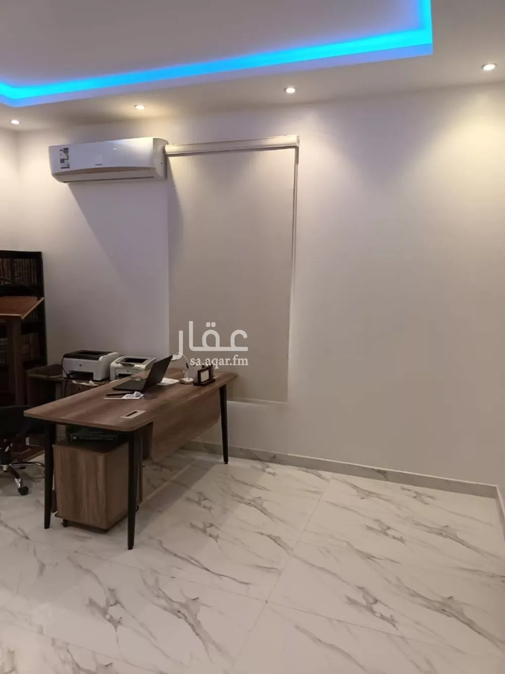 فيلا 5 غرف في العارض 8