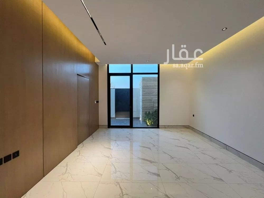 5 bedroom villa in Al Narjis 13