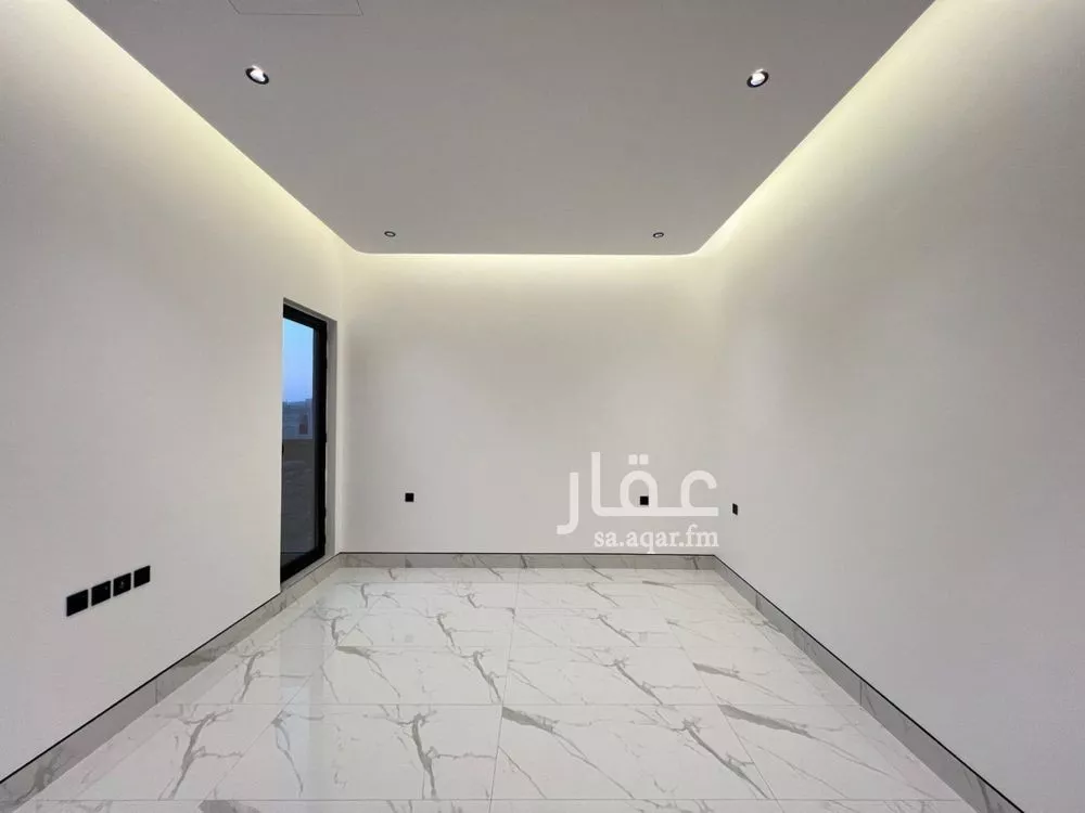 5 bedroom villa in Al Narjis 10