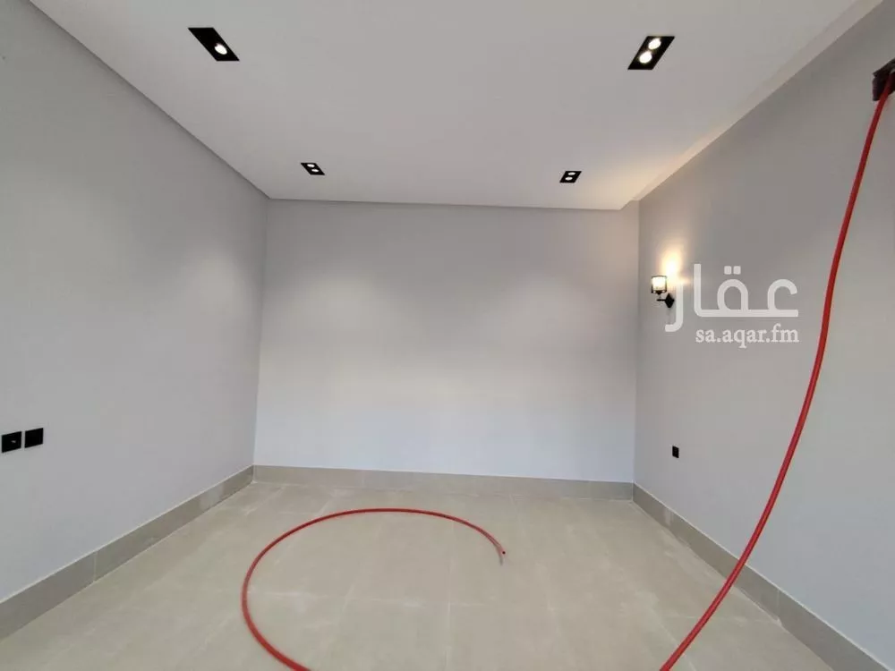 7 bedroom villa in Al Uraija Al Gharbiyah 15