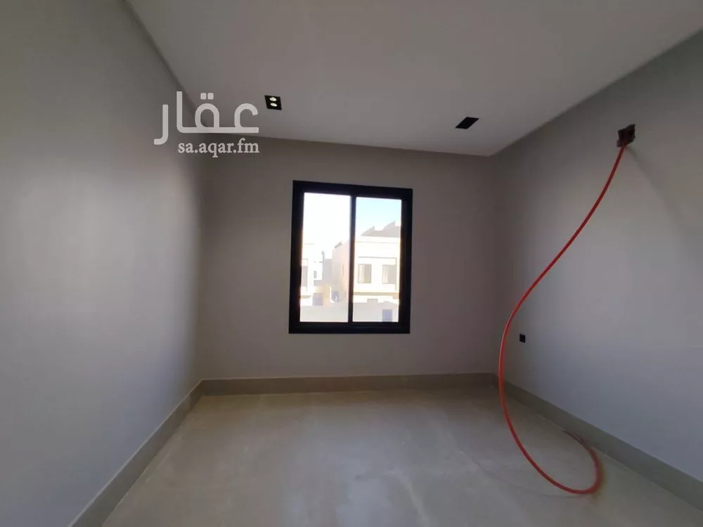7 bedroom villa in Al Uraija Al Gharbiyah 3