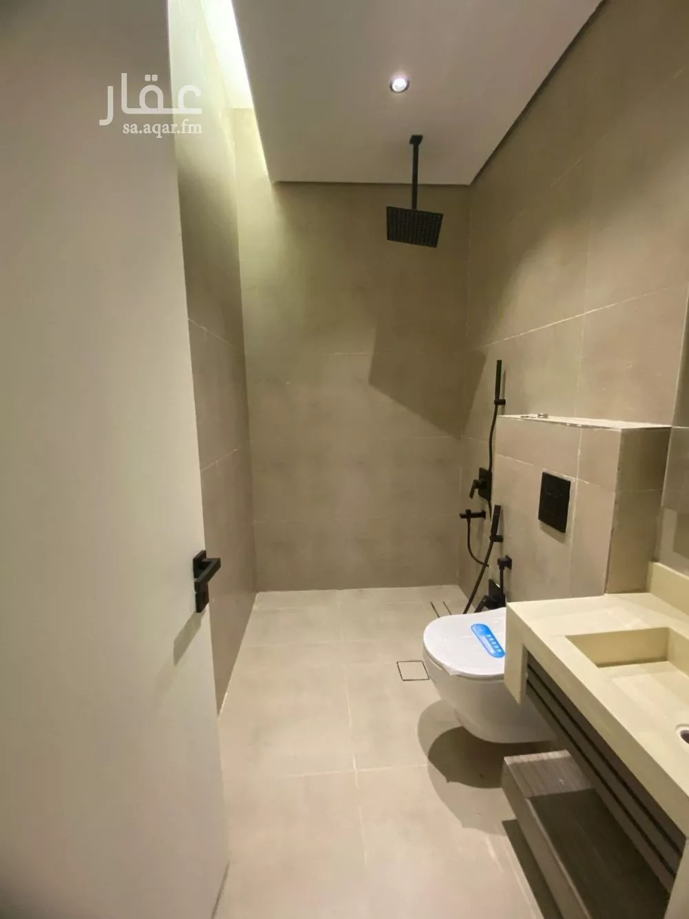 7 bedroom villa in Tuwaiq 19