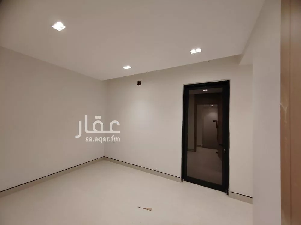 5 bedroom villa in Al Rimal 5