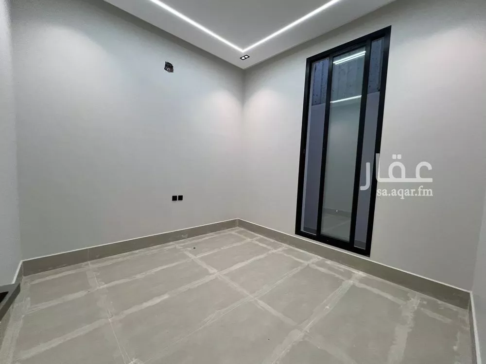 6 bedroom villa in Al Uraija Al Gharbiyah 12