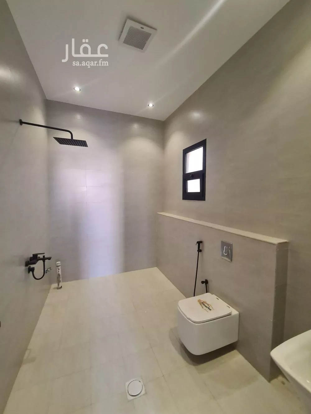 فيلا 6 غرف في ظهرة نمار 20