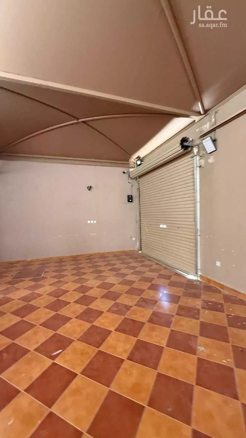 7 bedroom villa in Al Sahafah 7