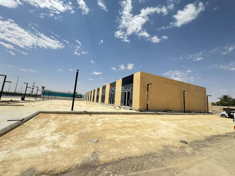 shop in Al Aridh, Riyadh 3