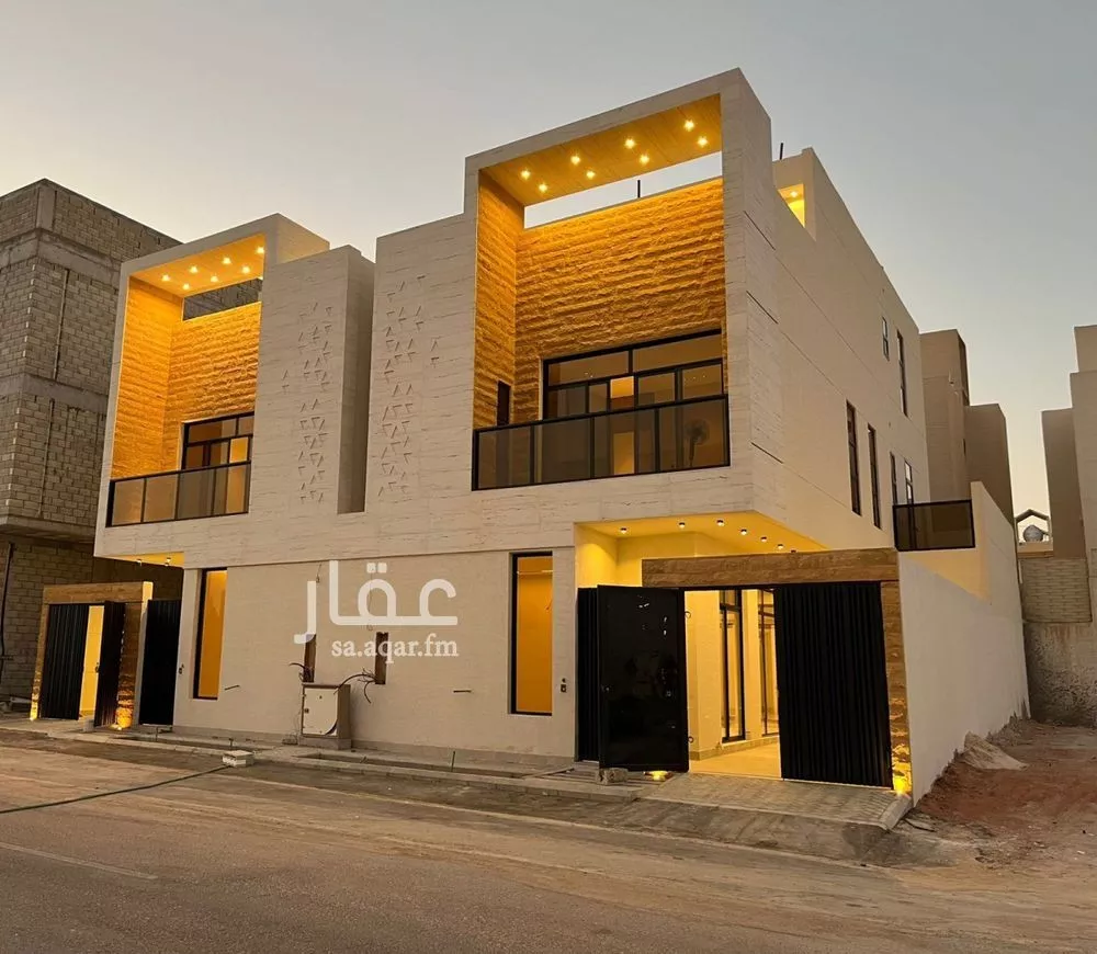 6 bedroom villa in Al Mahdiyyah 2