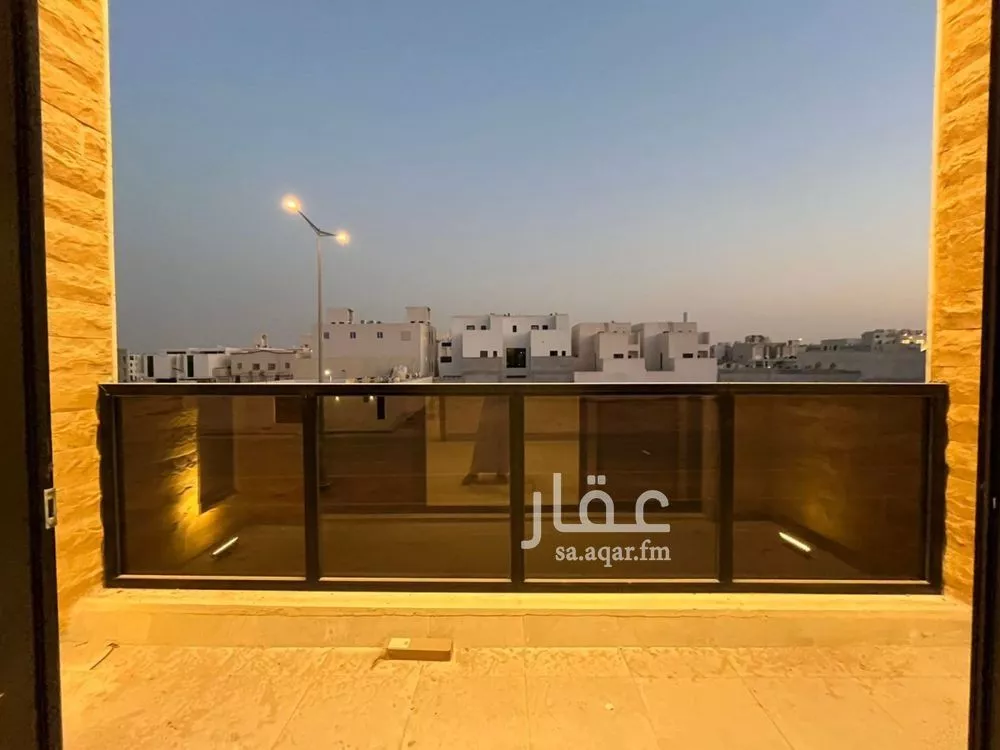 6 bedroom villa in Al Mahdiyyah 9