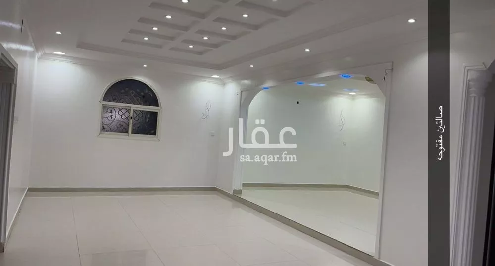 5 bedroom villa in Al Hazm 12