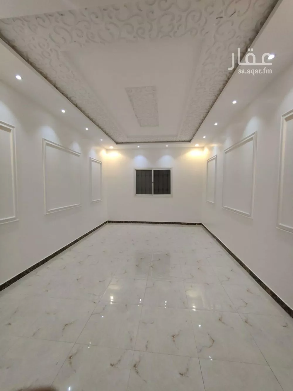 8 bedroom villa in Al Rimal 5