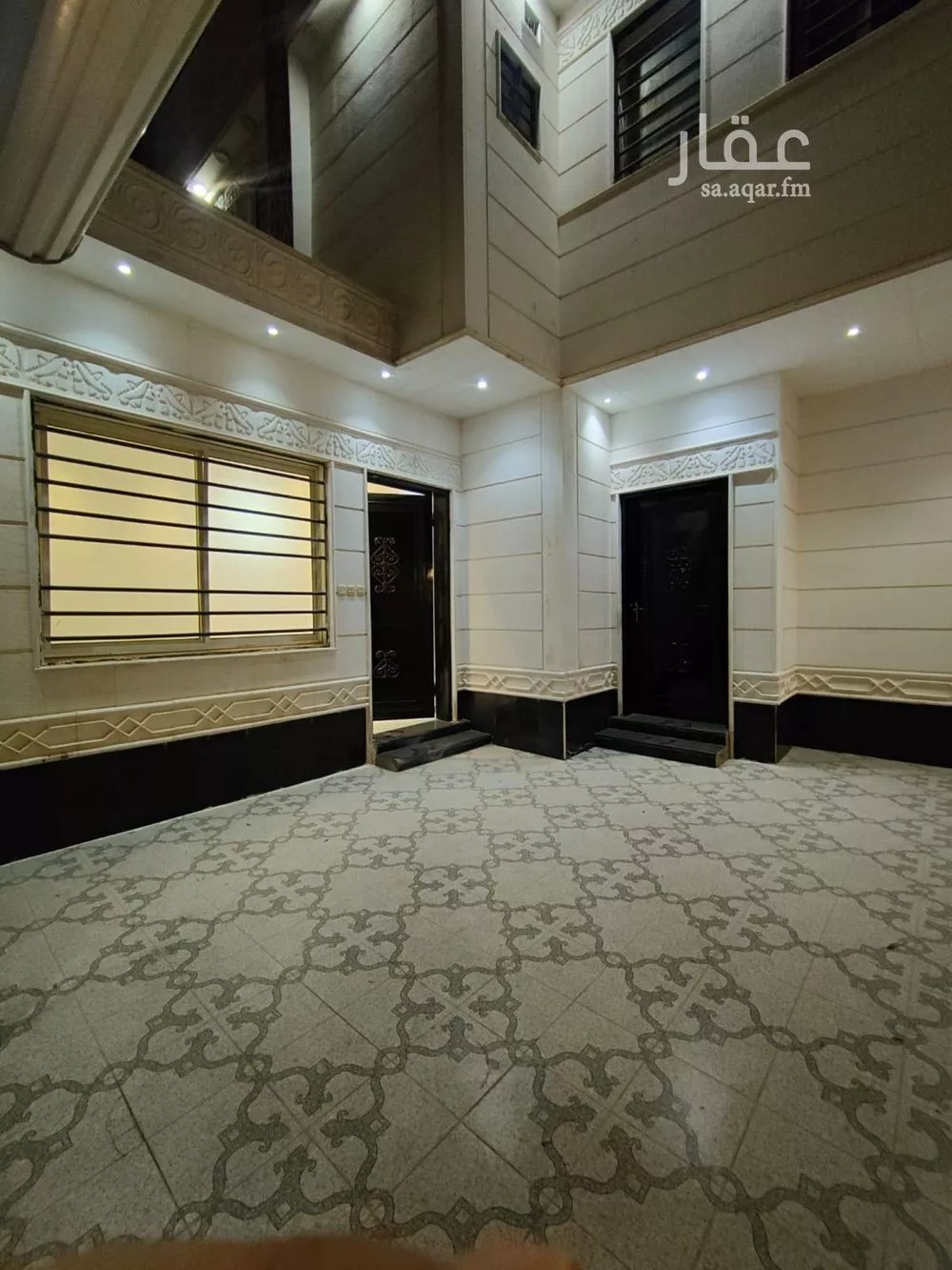 8 bedroom villa in Al Rimal 6