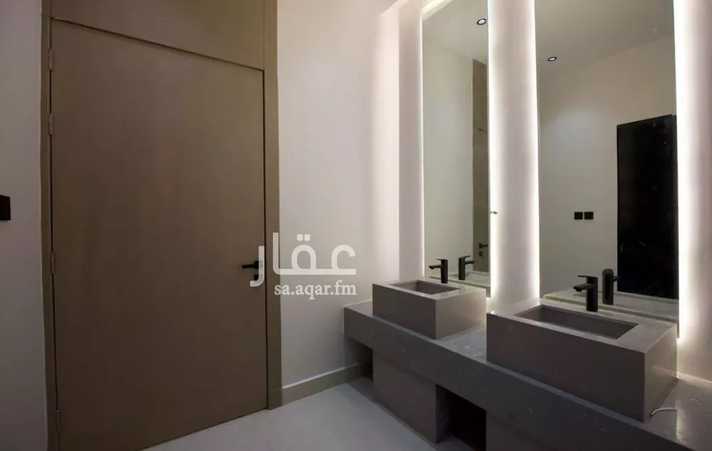 8 bedroom villa in Al Khaleej, Riyadh 10