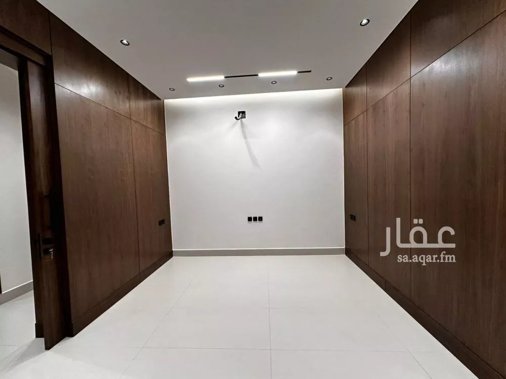 فيلا 4 غرف في النرجس 2