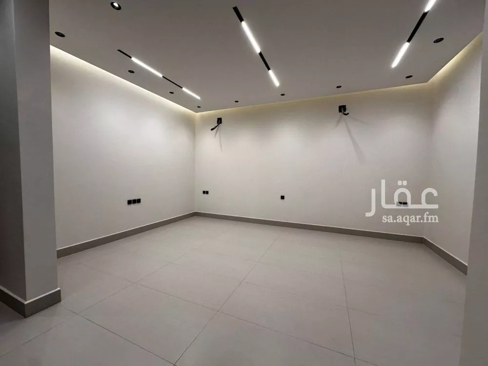 فيلا 4 غرف في النرجس 3