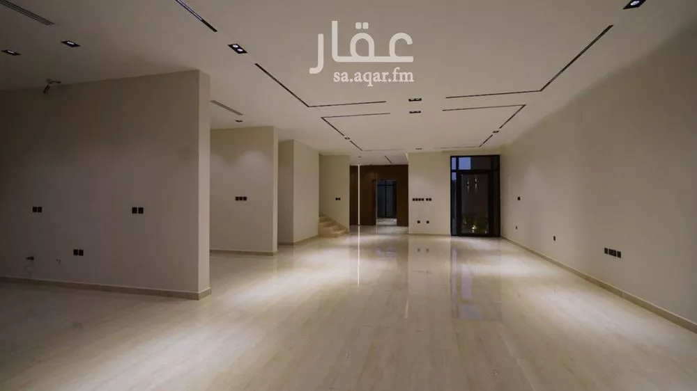 فيلا 5 غرف في العارض 7