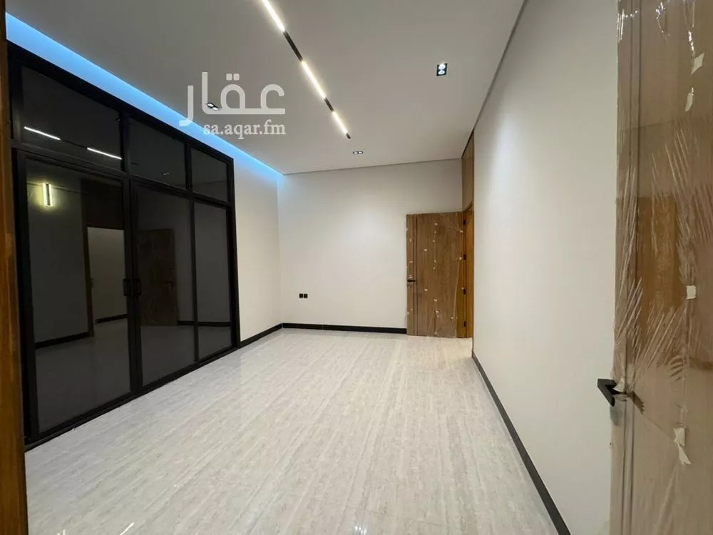 5 bedroom villa in Al Rimal 23