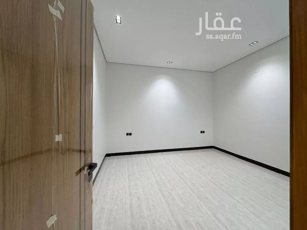 5 bedroom villa in Al Rimal 24