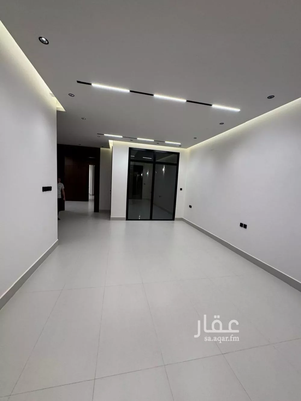 5 bedroom villa in Al Narjis 11