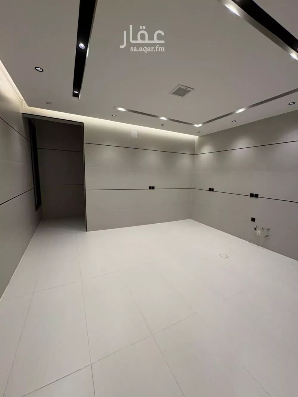 5 bedroom villa in Al Narjis 13