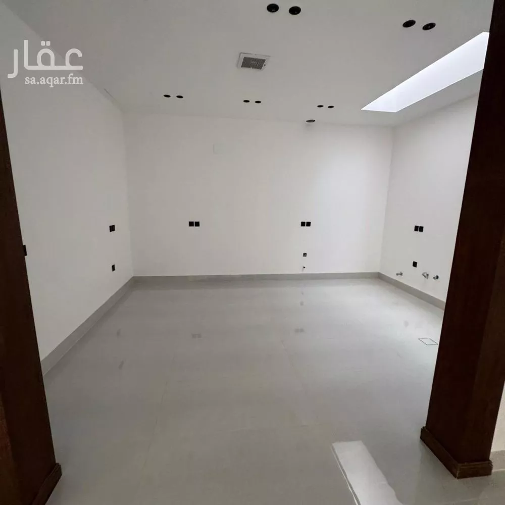 فيلا 4 غرف في النرجس 6
