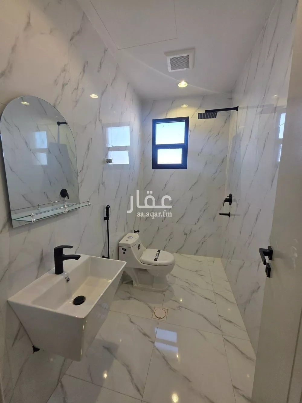 فيلا 6 غرف في ظهرة لبن 22