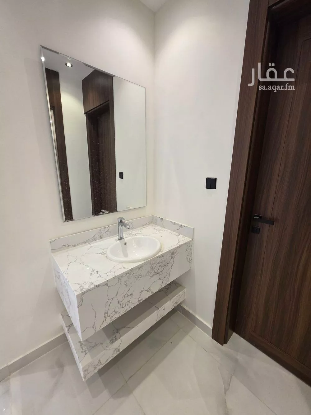 فيلا 7 غرف في ظهرة لبن 25