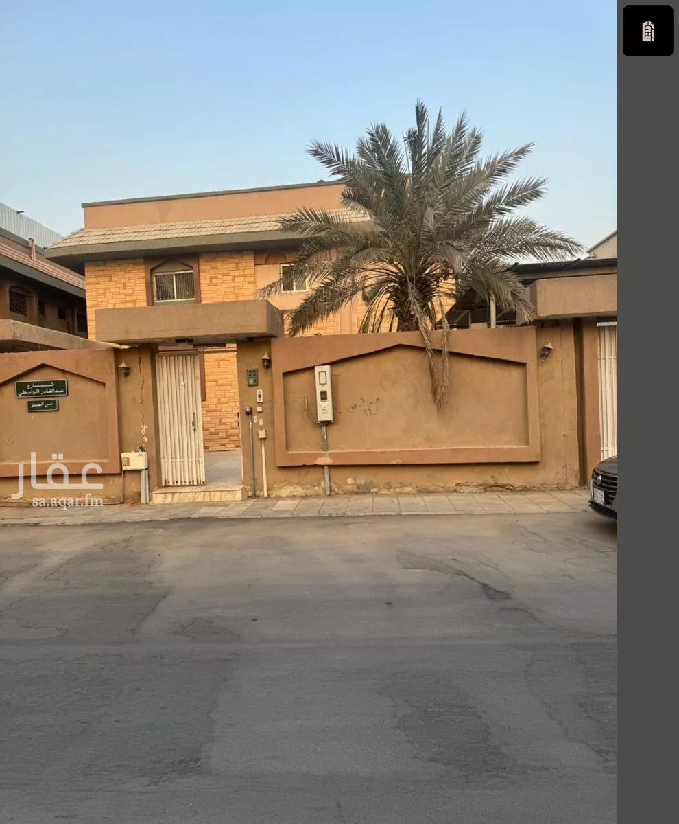 7 bedroom villa in Al Malaz 2