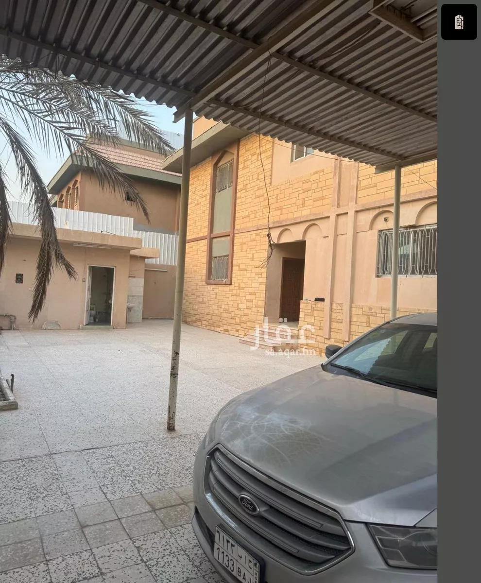 7 bedroom villa in Al Malaz 4