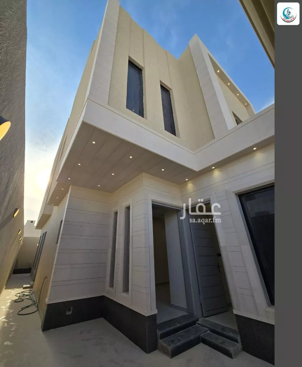 13 bedroom villa in Al Janadriyah 2