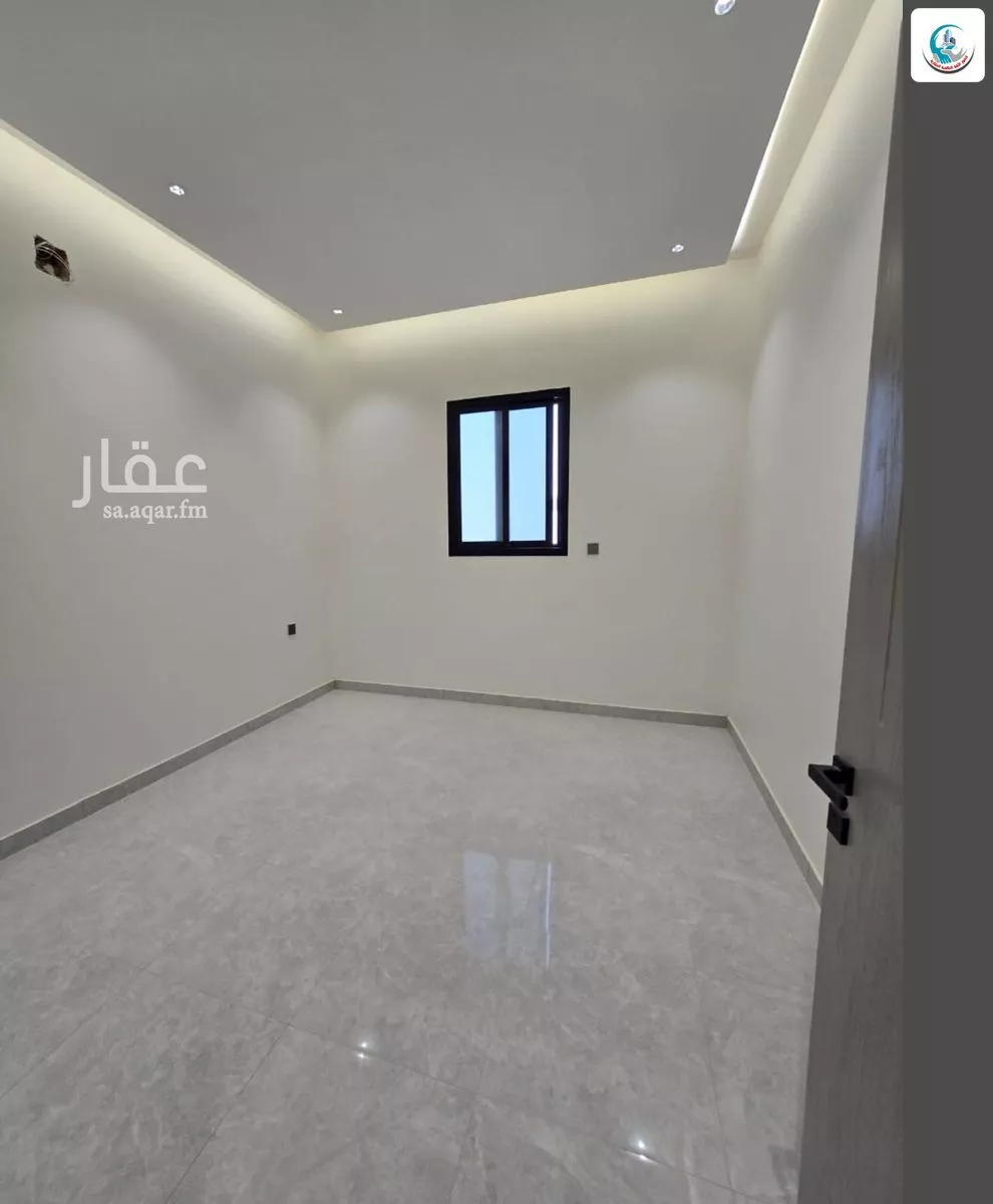 13 bedroom villa in Al Janadriyah 15