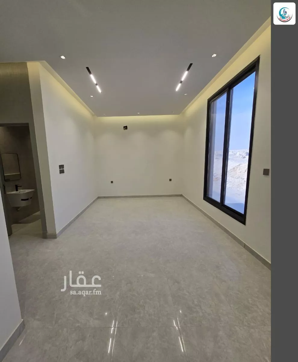 13 bedroom villa in Al Janadriyah 17
