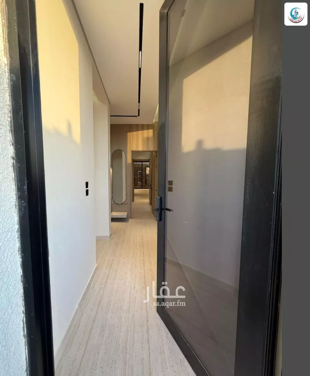 8 bedroom villa in Al Janadriyah 16