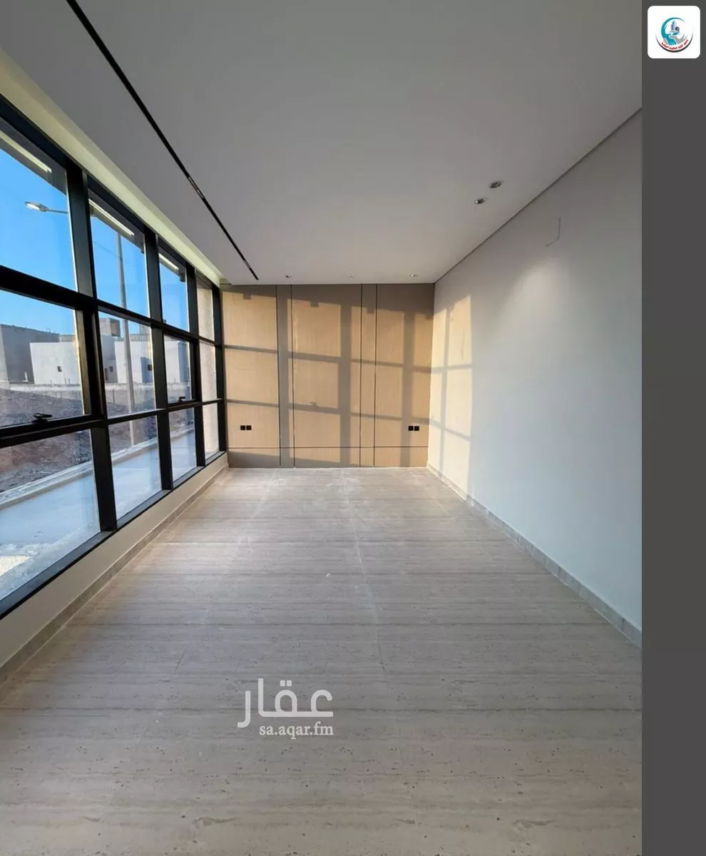 8 bedroom villa in Al Janadriyah 3
