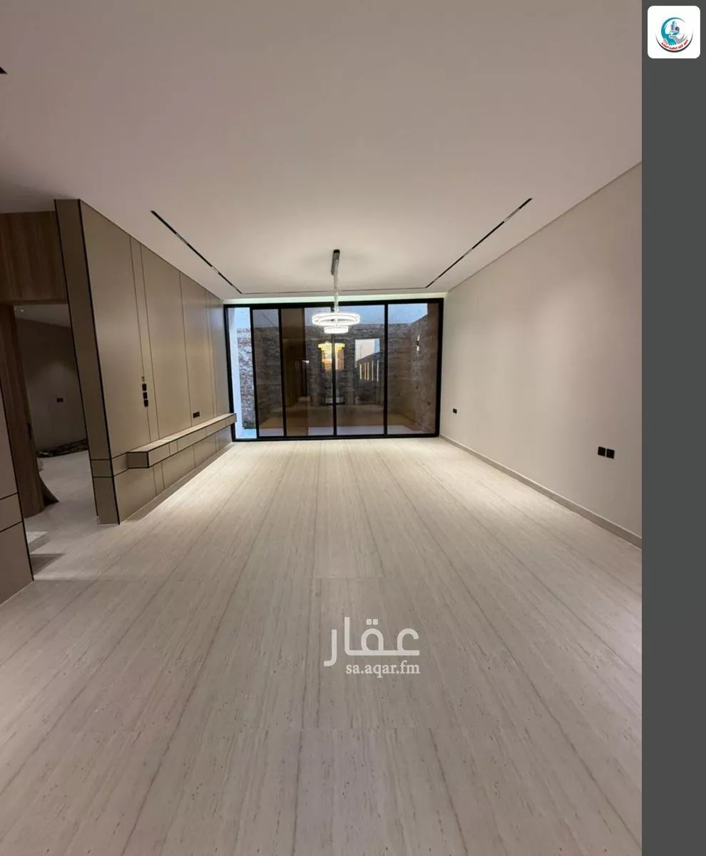 8 bedroom villa in Al Janadriyah 10