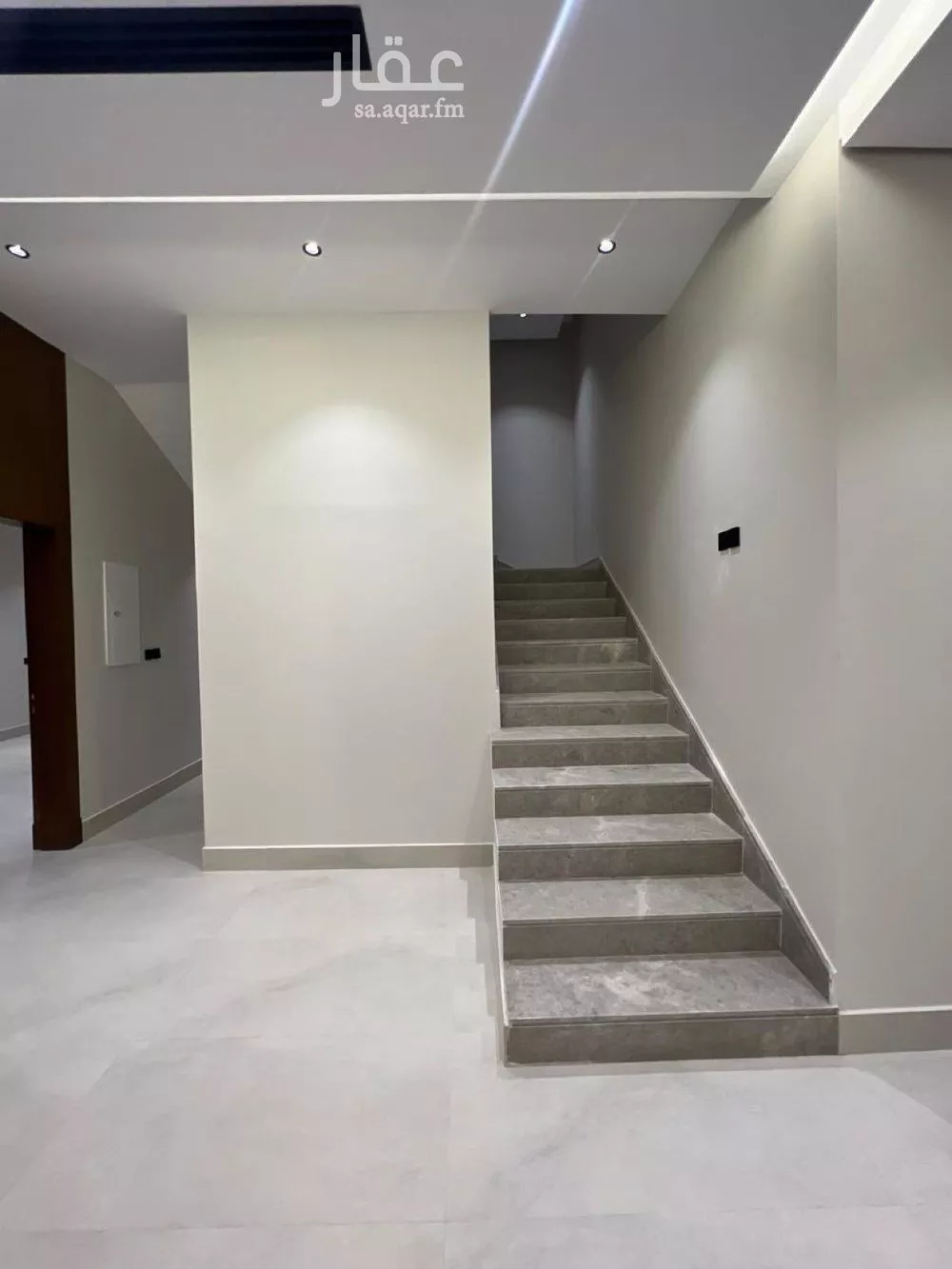 5 bedroom apartment in Al Aridh 8
