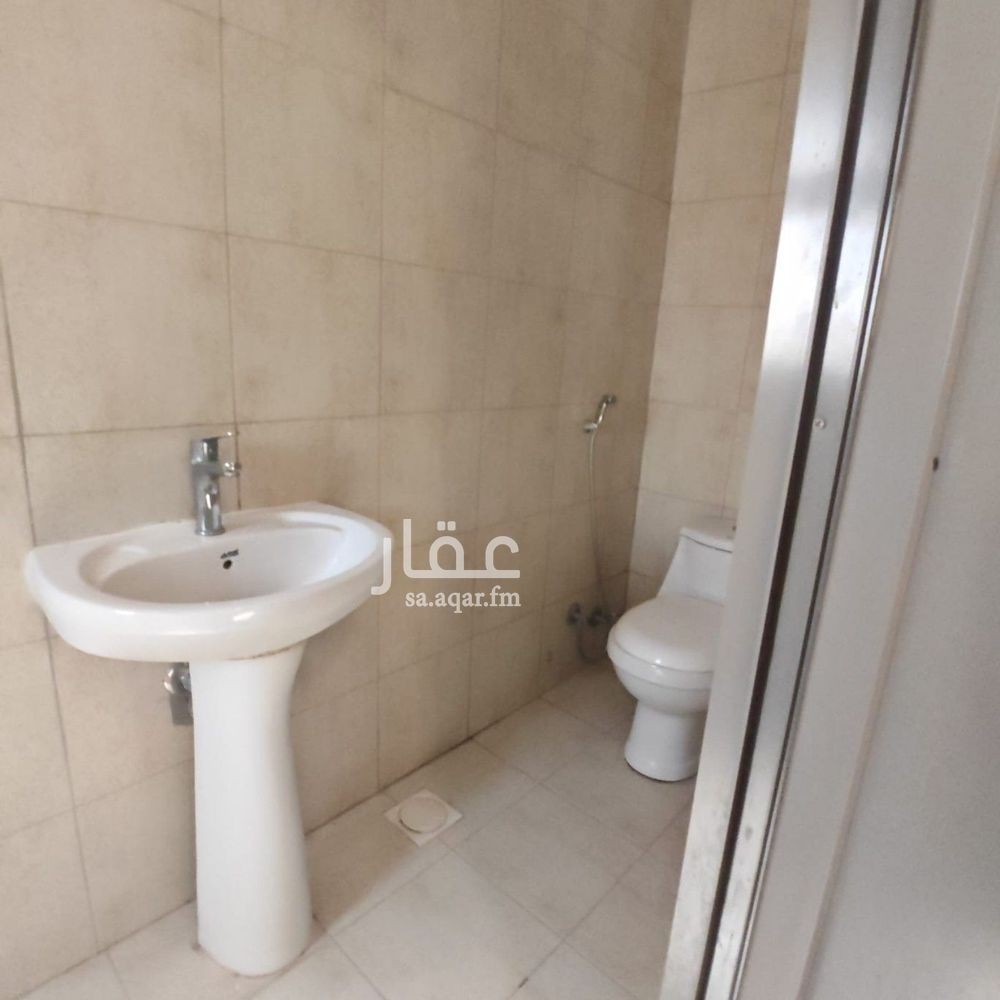 4 bedroom villa in Al Narjis, Riyadh 5
