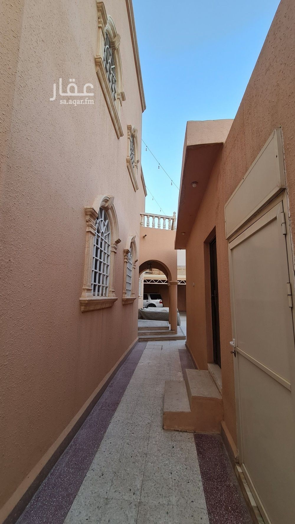 5 bedroom villa in Shubra, Riyadh 20
