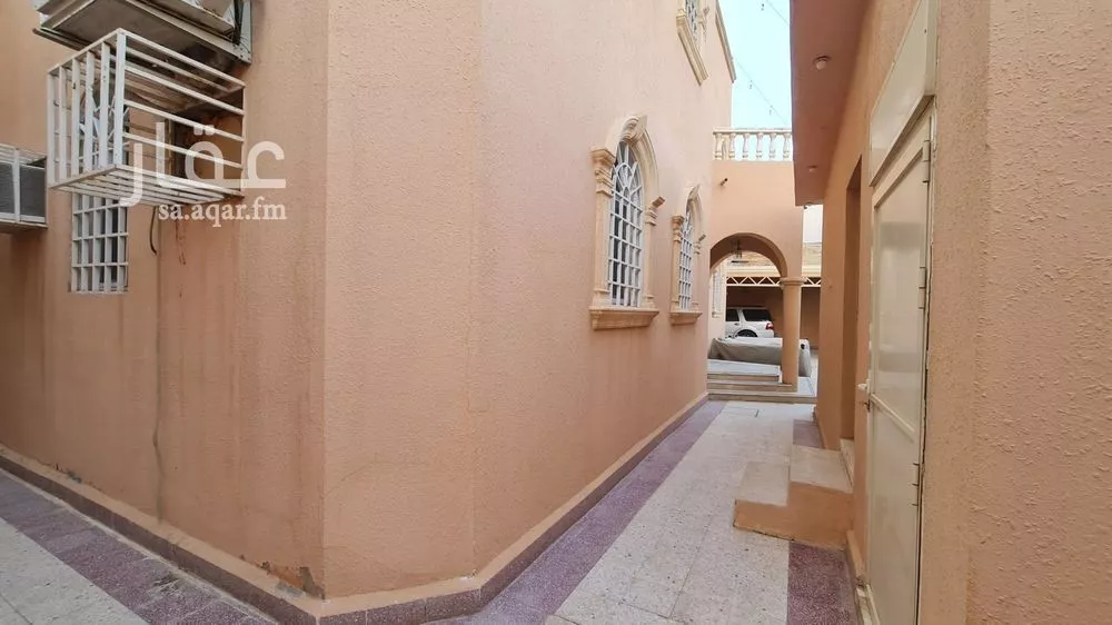 5 bedroom villa in Shubra 14
