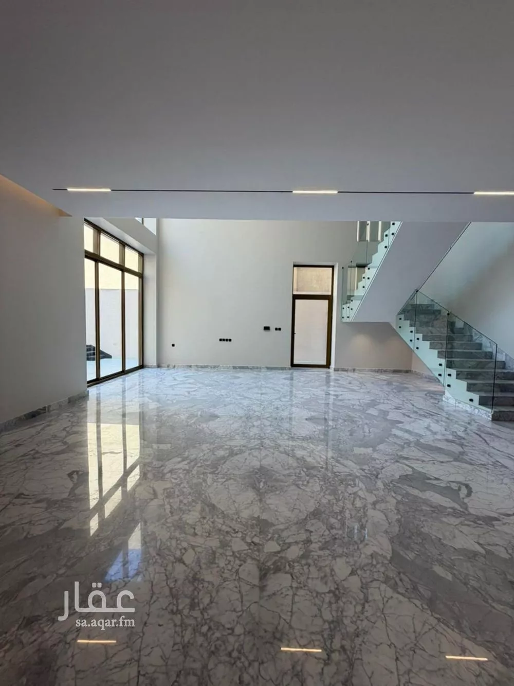 4 bedroom villa in Al Wadi 8