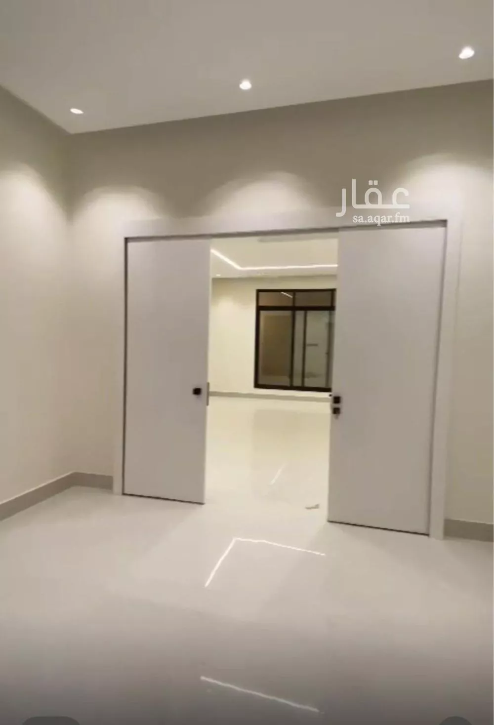 5 bedroom villa in Tuwaiq 8