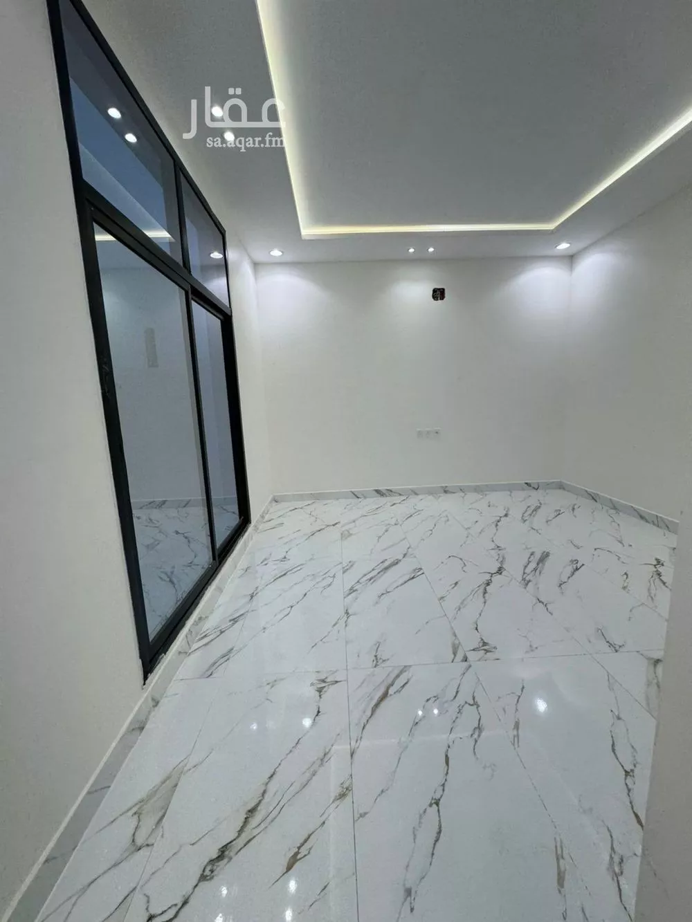 5 bedroom villa in Al Uraija Al Gharbiyah 10