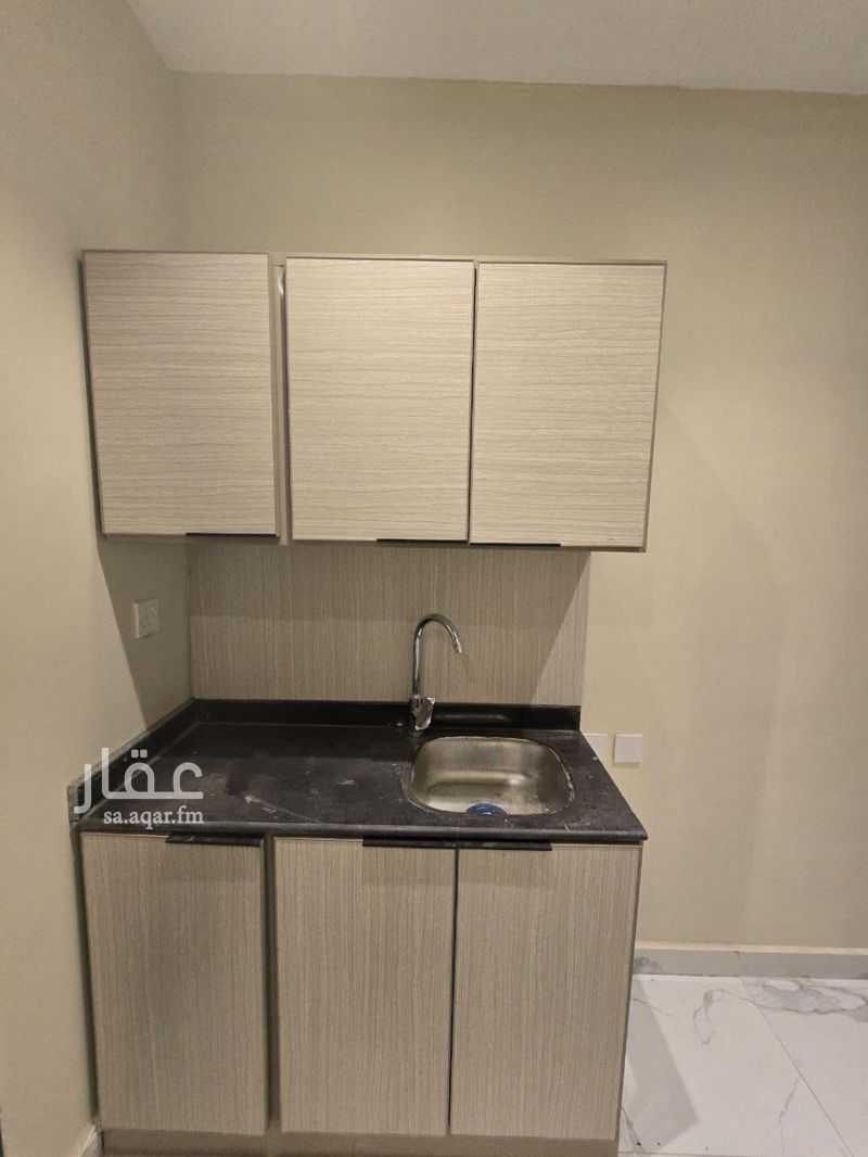 1 bedroom apartment in Al Mursalat, Riyadh 3