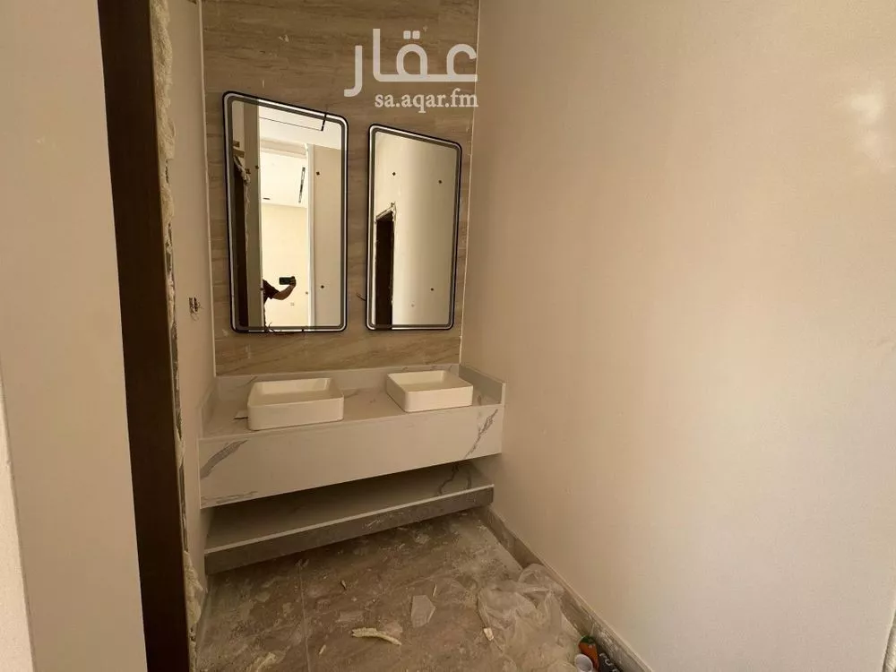 فيلا 5 غرف في الرمال 9