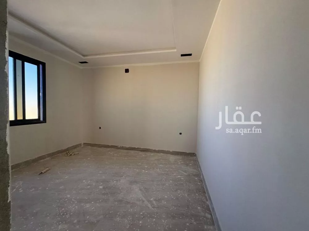 فيلا 5 غرف في الرمال 10